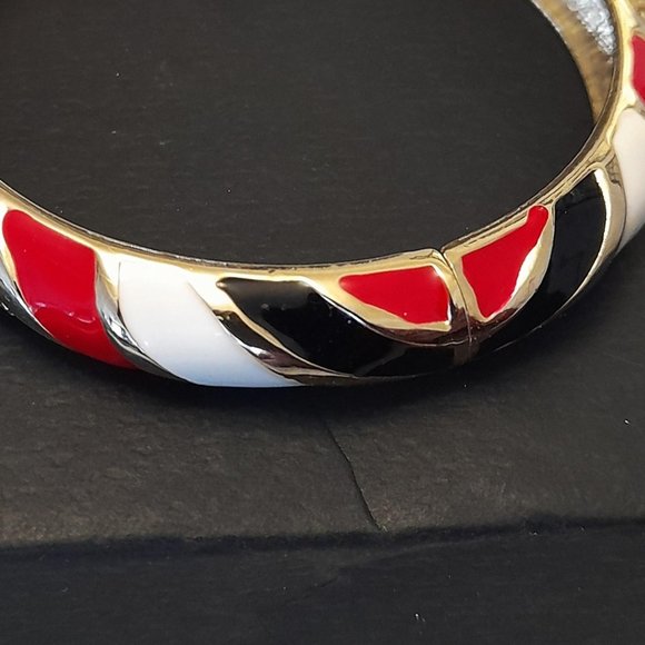 Pair of Enamel and Crystal Bangles - Picture 8 of 15